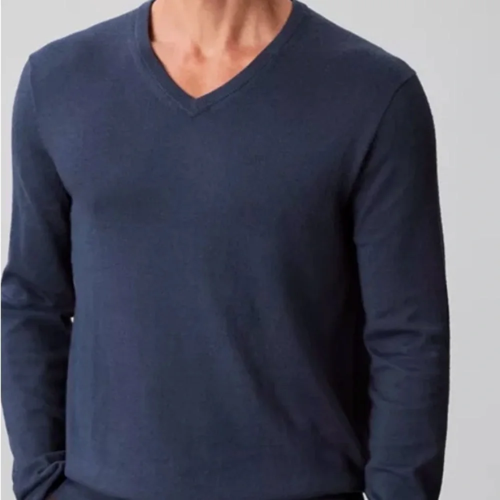 Calvin Klein Men's Ribbed V-Neck Sweater (Navy / Size L)